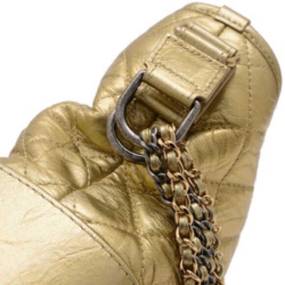Chanel Gabriel Hobo Large Shoulder Bag Gold A93824 - COA included - Picture 4 of 7